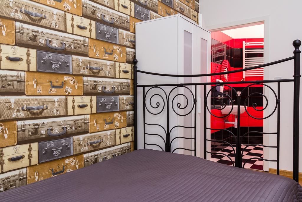 Retro Hostel بوزنان الغرفة الصورة