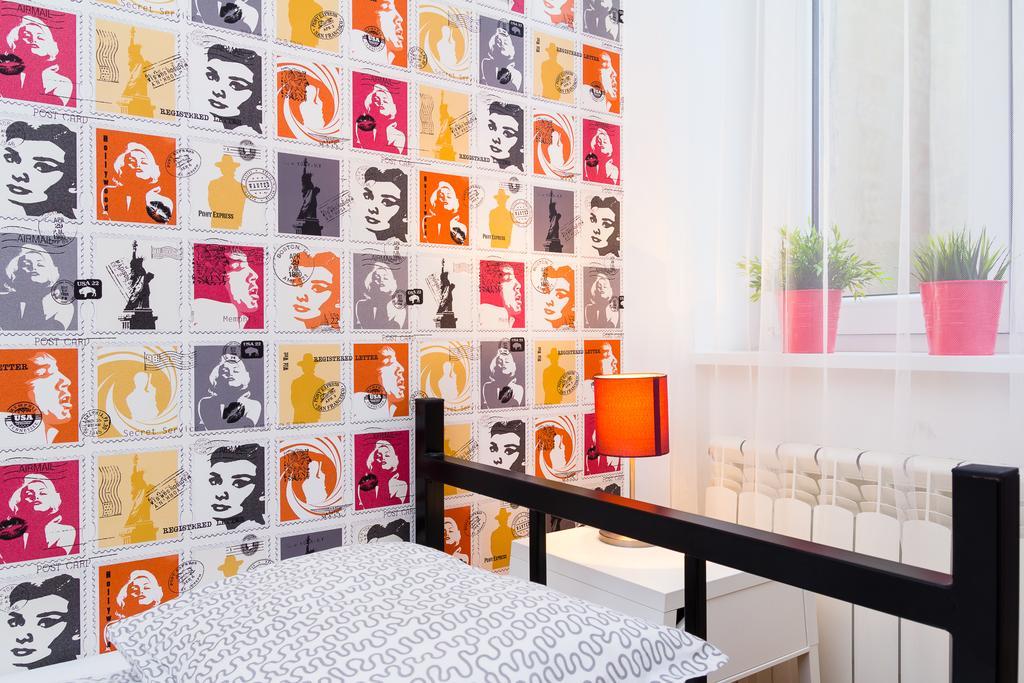 Retro Hostel بوزنان الغرفة الصورة